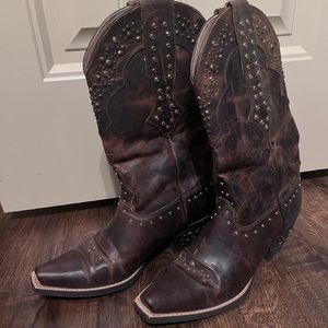 Lightly Used Arita Bedazzled Cowboy Boots Leather Upper Balance Manmade
